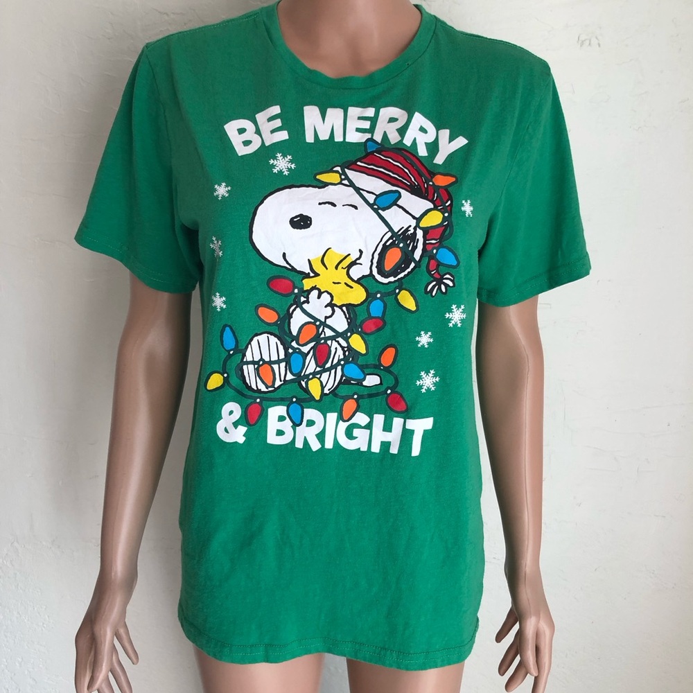Peanuts Snoopy Holidays Graphic Green T-Shirt Youth Women’s Size 18(XXL)